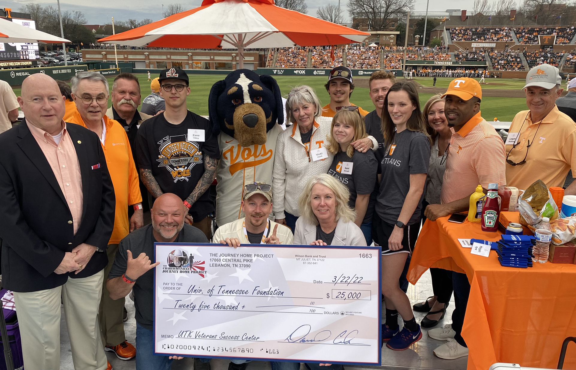 The Charlie Daniels Journey Home Project Donates to UT’s Veterans